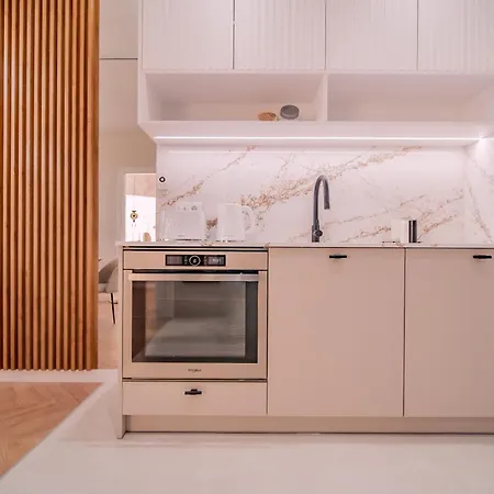 Champion's Bay Apartament *