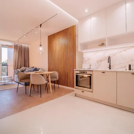 Champion's Bay Apartament