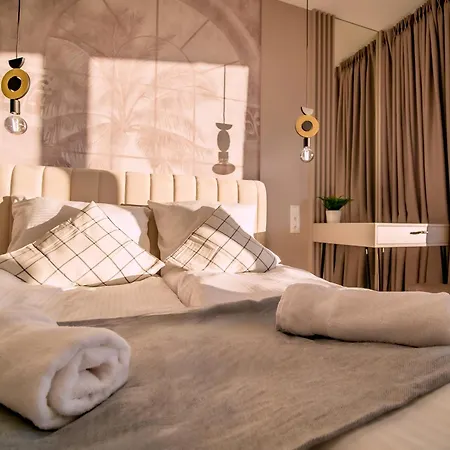 Champion's Bay Apartament